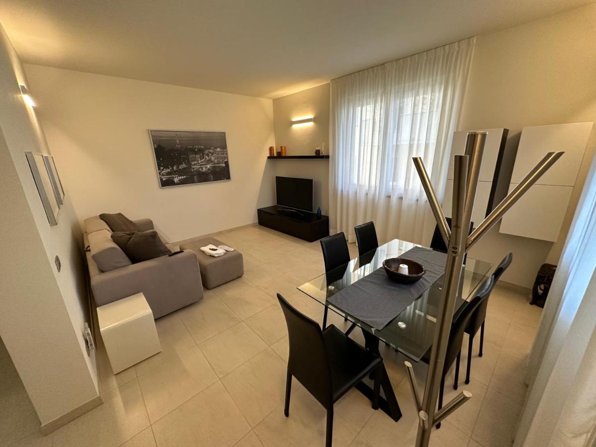 Casavale Elegante Residenza 108 Mq Max 7 Persone Daire Piacenza Dış mekan fotoğraf