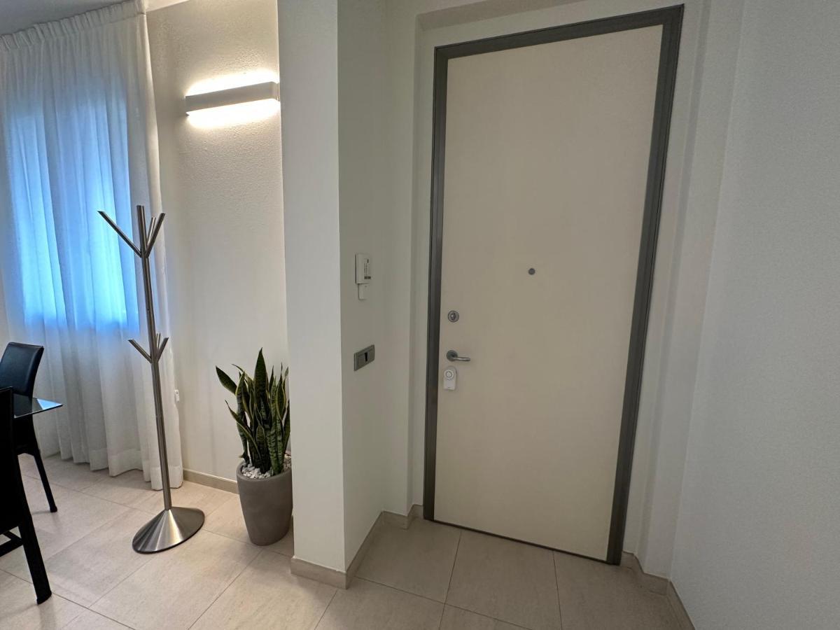 Casavale Elegante Residenza 108 Mq Max 7 Persone Daire Piacenza Dış mekan fotoğraf
