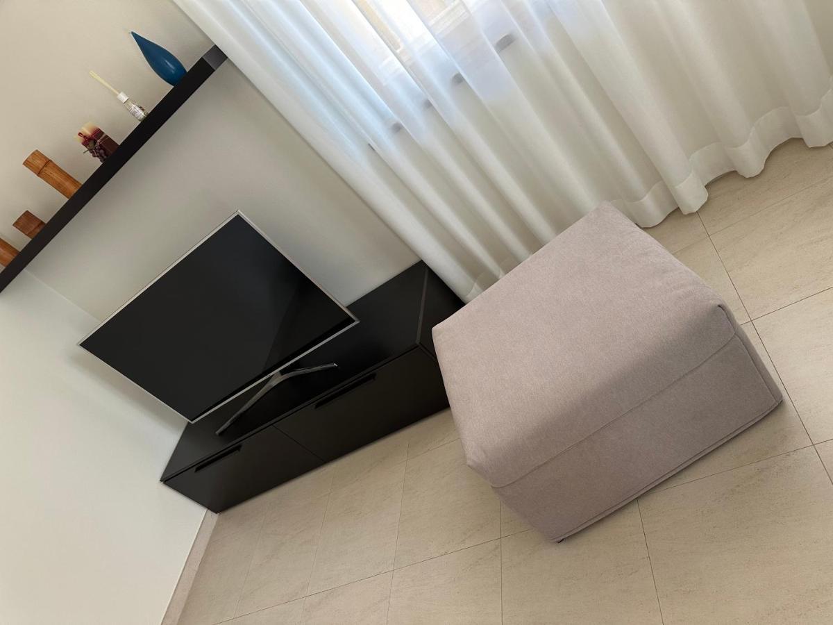 Casavale Elegante Residenza 108 Mq Max 7 Persone Daire Piacenza Dış mekan fotoğraf