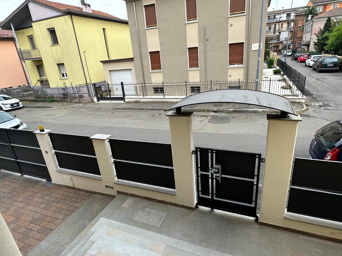 Casavale Elegante Residenza 108 Mq Max 7 Persone Daire Piacenza Dış mekan fotoğraf